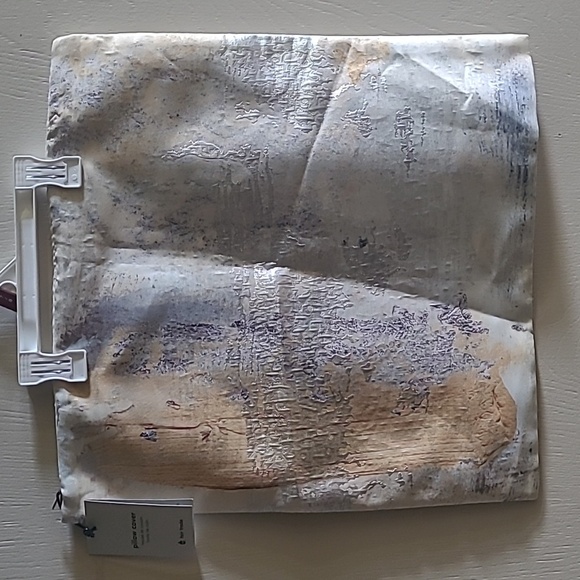 West Elm Other - NEW West Elm Gold Swipe Brocade Pillow Covers (2 available), 18x18